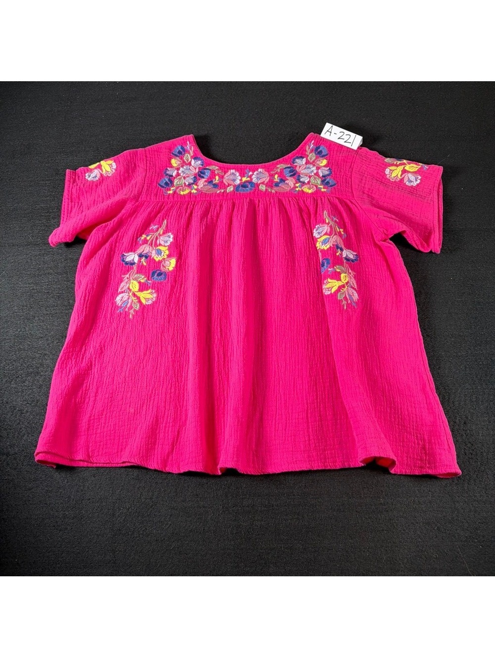 See and Be Seen Women’s Small Pink Embroidered Floral Boho Babydoll Blouse Top